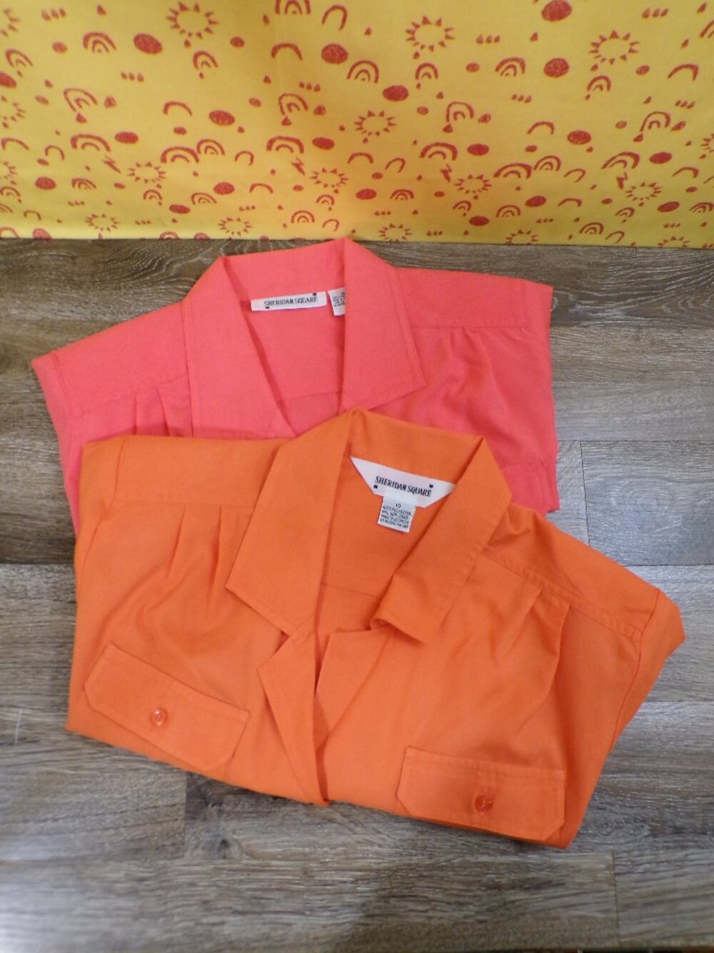 SHERIDAN SQUARE 2 Women’s Short Sleeve Button-Down Blouses Orange & Salmon Sz 10